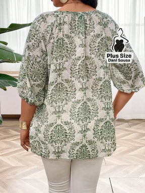 Blusa Estampada Com Botões e Manga Bufante Plus Size Blusa Estampada Com Botões e Manga Bufante Plus Size