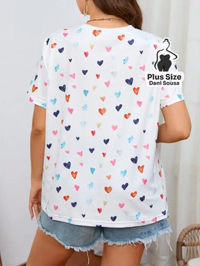 Blusa Estampada Com Corações Coloridos Plus Size Blusa Estampada Com Corações Coloridos Plus Size