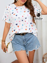 Blusa Estampada Com Corações Coloridos Plus Size Branco / G Blusa Estampada Com Corações Coloridos Plus Size