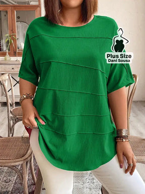 Blusa Estilo Casual Com Detalhe De Camadas Plus Size Blusa Estilo Casual Com Detalhe De Camadas Plus Size