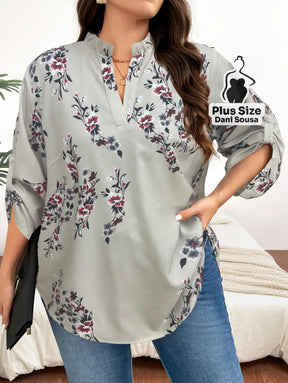 Blusa Geométrica e Decote V Plus Size Multicolorido / G Blusa Geométrica e Decote V Plus Size