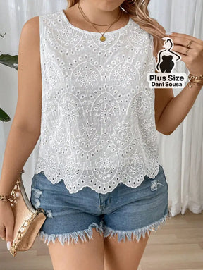Blusa Regata De Renda Com Bordado Plus Size Conjunto Cropped e Shorts Estampado com Detalhes de Renda Plus Size