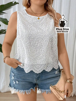 Blusa Regata De Renda Com Bordado Plus Size G Conjunto Cropped e Shorts Estampado com Detalhes de Renda Plus Size