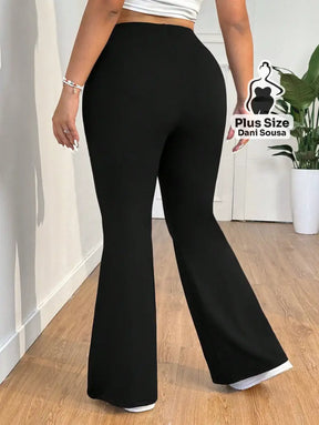 Calça de Malha Canelada Flare Plus Size Calça de Malha Canelada Flare Plus Size
