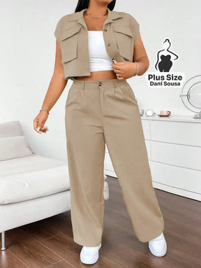 Conjunto Com Colete e Calça Pantalona Plus Size Conjunto Com Colete e Calça Pantalona Plus Size