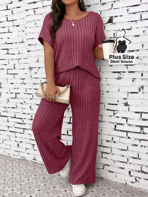 Conjunto de Loungewear Canelado Com Calça e Blusa Solta Plus Size Pink / G Conjunto de Loungewear Canelado Com Calça e