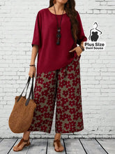 Conjunto Feminino com Blusa Solta e Calça Estampada Floral Plus Size Conjunto Feminino com Blusa Solta e Calça
