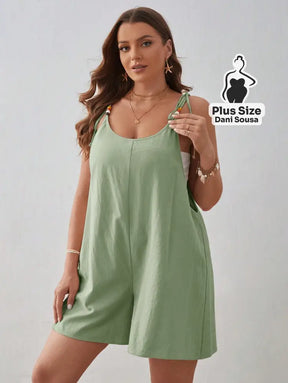 Macacão Com Alças Ajustáveis Plus Size Macacão Com Alças Ajustáveis Plus Size