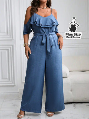 Macacão Com Babados E Cinto Plus Size Macacão Com Babados E Cinto Plus Size