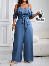 Macacão Com Babados E Cinto Plus Size Macacão Com Babados E Cinto Plus Size