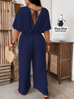 Macacão Elegante Com Mangas Ampla Plus Size Macacão Elegante Com Mangas Ampla Plus Size