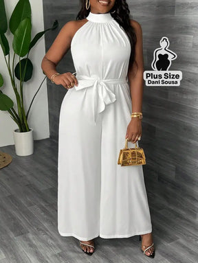 Macacão Longo De Gola Alta Plus Size Branco / G Conjunto Cropped e Shorts Estampado com Detalhes de Renda Plus Size