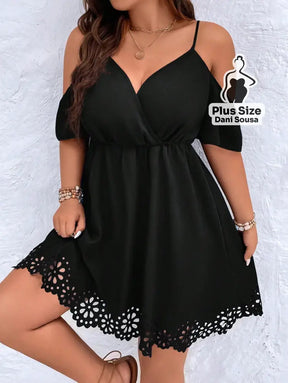 Vestido Charmoso Com Alças E Barra Vazada Plus Size Vestido Charmoso Com Alças E Barra Vazada Plus Size