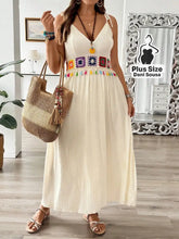 Vestido Longo Boho com Detalhes Coloridos em Crochê Plus Size G Conjunto Cropped e Shorts Estampado com Detalhes de