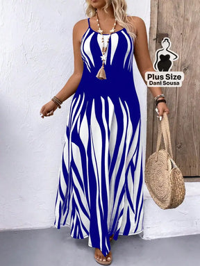 Vestido Longo com Estampa Zebrada e Alças Finas Plus Size Vestido Longo Estampado com Lastex e Alças Largas Plus Size