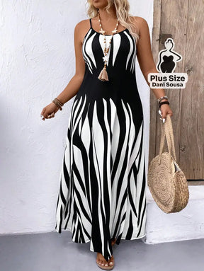 Vestido Longo com Estampa Zebrada e Alças Finas Plus Size Vestido Longo Estampado com Lastex e Alças Largas Plus Size
