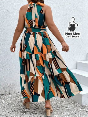 Vestido Longo Estampado com Camadas e Cinto Ajustável Plus Size Conjunto Cropped e Shorts Estampado com Detalhes de
