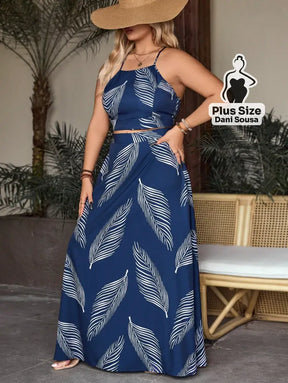 Vestido Longo Estampado de Alças Finas com Recorte na Cintura Plus Size Conjunto Cropped e Shorts Estampado com