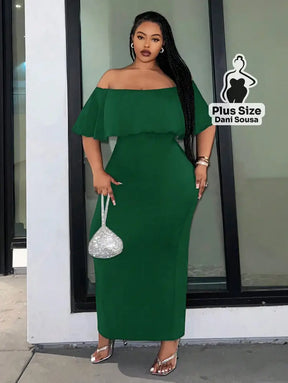 Vestido Longo Ombro a Ombro com Babado Plus Size Vestido Longo Ombro a Ombro com Babado Plus Size