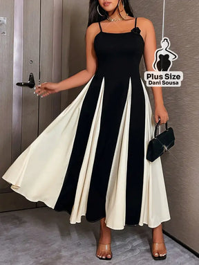 Vestido Midi Bicolor com Alças Finas e Saia Ampla Plus Size Conjunto Cropped e Shorts Estampado com Detalhes de Renda