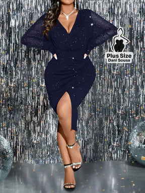 Vestido Midi com Manga Tule Brilhante Plus Size Vestido Midi com Manga Tule Brilhante Plus Size
