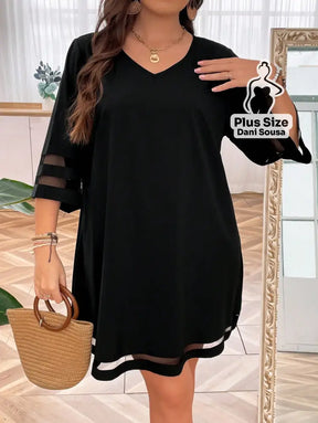 Vestido Sofisticado Com Detalhes Transparentes Plus Size Vestido Sofisticado Com Detalhes Transparentes Plus Size